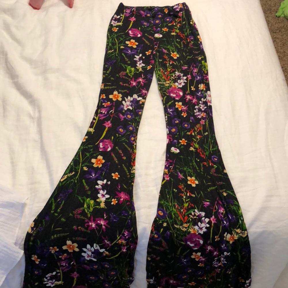 Belbottom printed pants